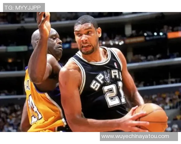 2002年NBA季后赛湖人与马刺的激烈对决与传奇时刻回顾