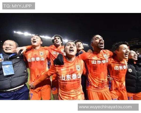 赛后复盘：上海足球队与广州足球队的精彩对决与战术分析