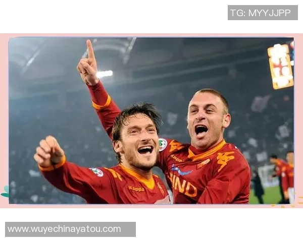 在绿茵场上与足球明星并肩作战的队友们的故事与荣耀 在绿茵场上与足球明星并肩作战的队友们的故事与荣耀